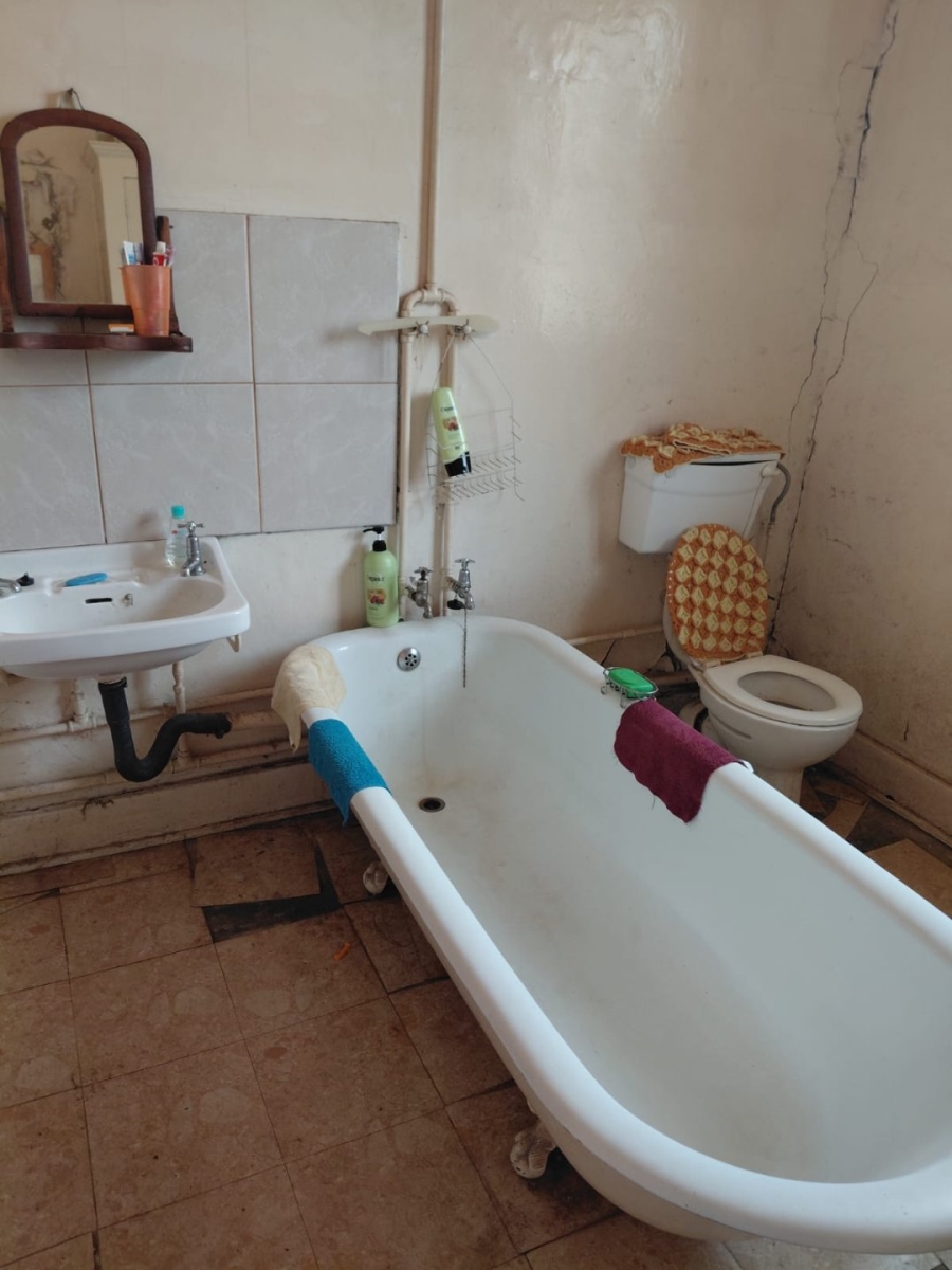 2 Bedroom Property for Sale in Kroonstad Central Free State